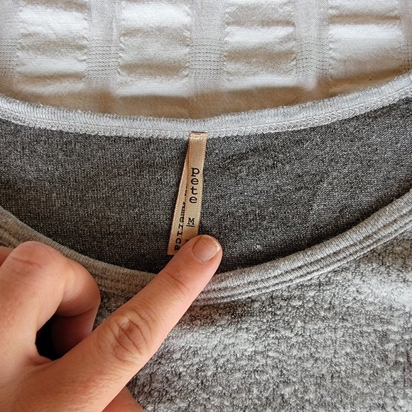 Long Sleeve Crew Color Block Arm and Trim - Picture 2 of 5